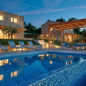 Motovun Villas Villa